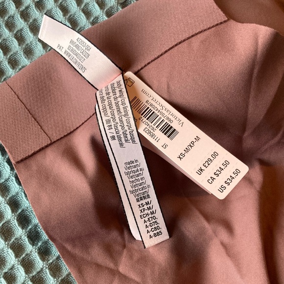 2 Pairs - Victoria's Secret Pink & Floral Lounge Bras Size XS-M - Picture 2 of 3